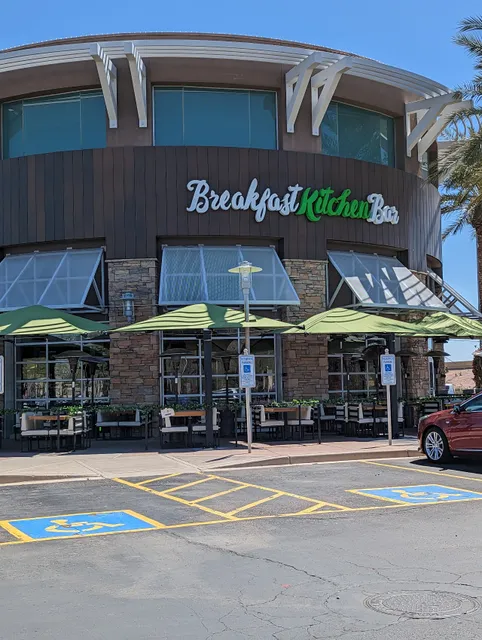 Breakfast Kitchen Bar