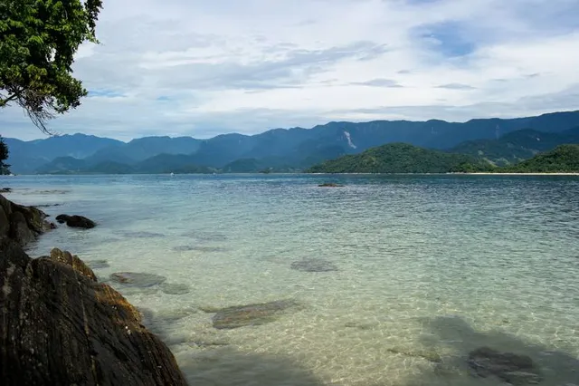 Praia da Ilha do Pelado