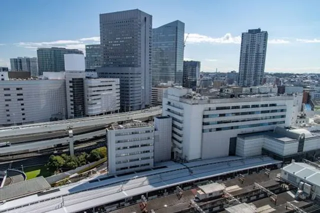 JR Yokohama Tower Roof Top Garden