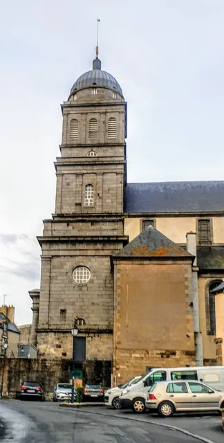 Presbytery Holy Cross of Saint-Servan