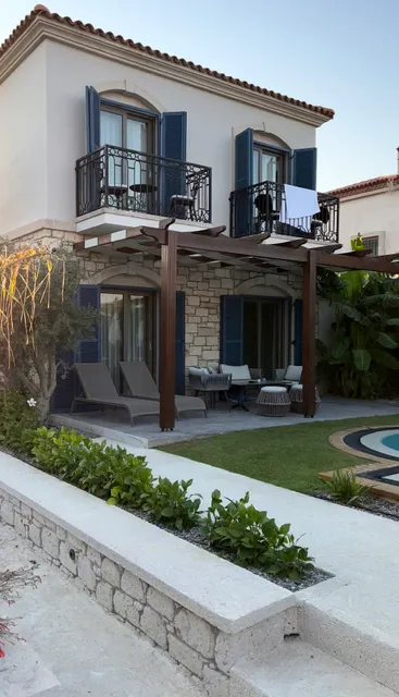 NEFES ALAÇATI HOTEL