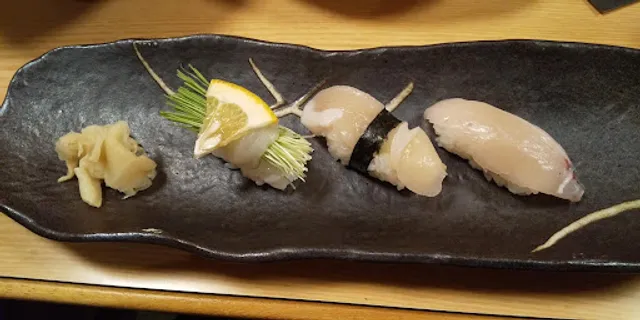 Nakakyu Sushi