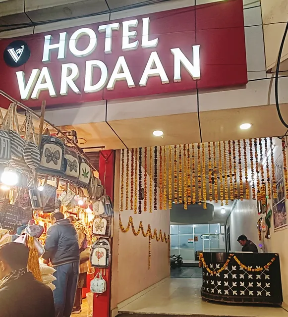 Hotel Vardaan