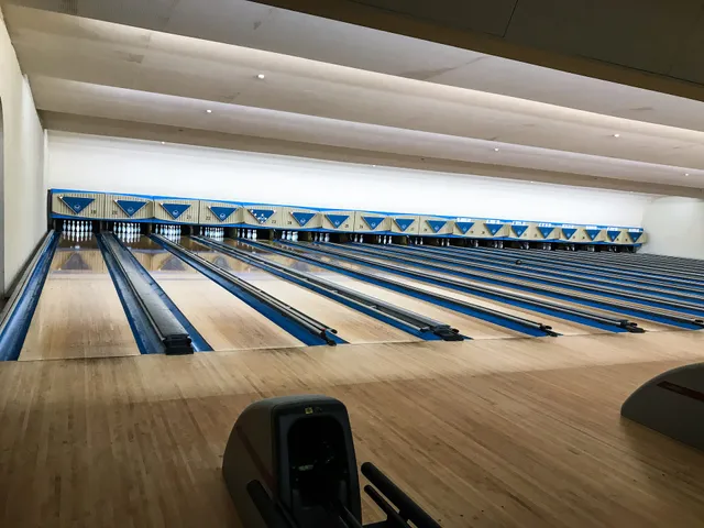 Dunn Cohen Bowl