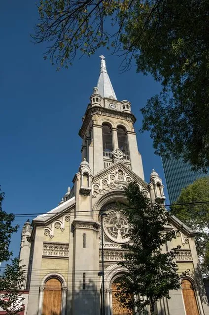 Parroquia de la Sagrada Familia