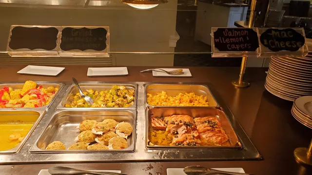 Colonial Dining Room