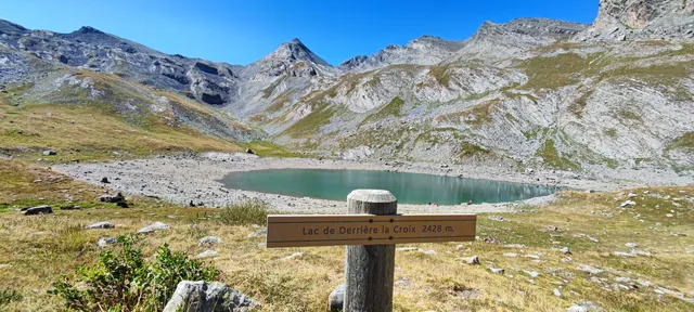 Lac de Derrière la Croix