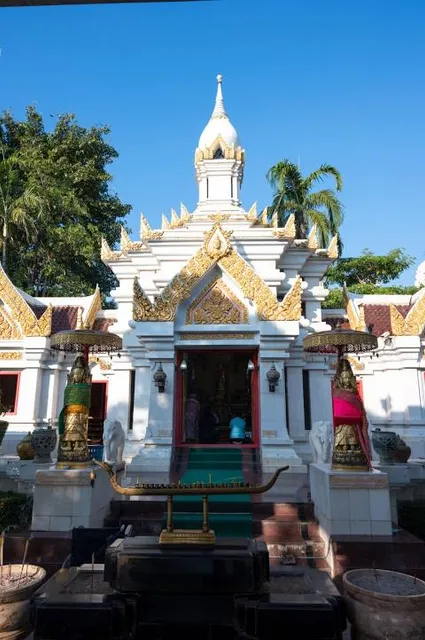 San Phra Mae Ya