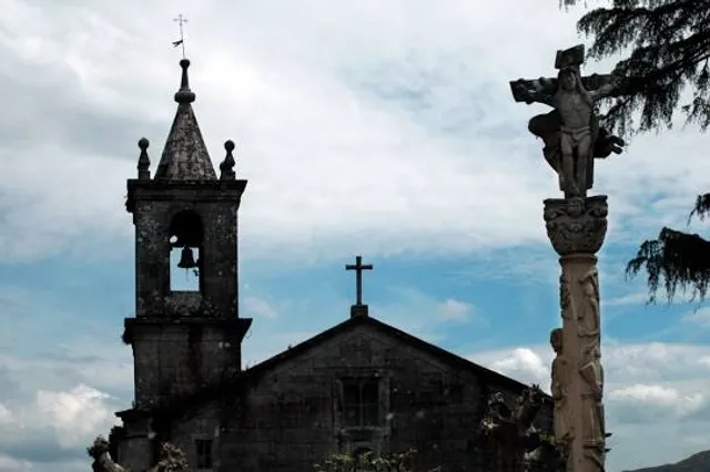 Iglesia de San Bartolomé de Rebordáns