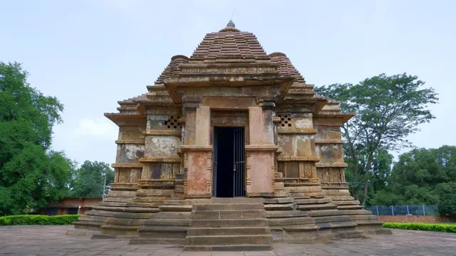 Narayanpal Vishnu Mandir
