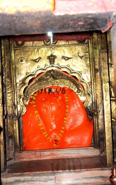 Shree Siddhivinayak Mandir Siddhatek