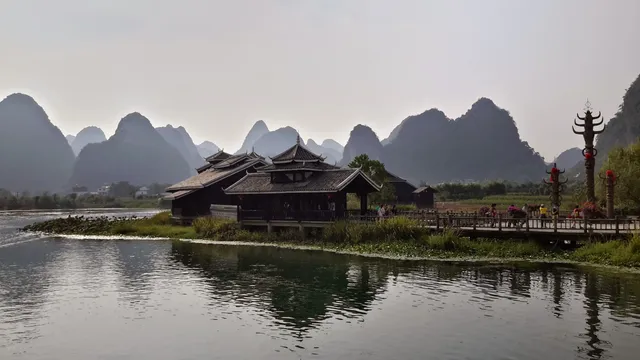Lijiang Folk-custom Garden