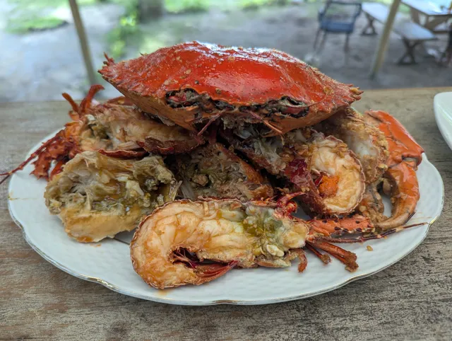Bahay Dagat - Floating Restaurant