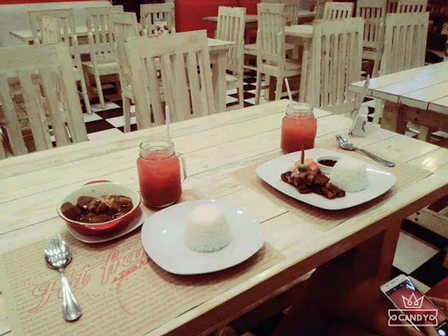 Fat Frank's Steaks & Shakes Doña Soledad Ave