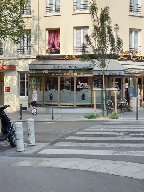 Cours de Vincennes Market