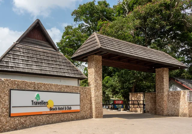 Travellers Beach Hotel & Spa - Mombasa