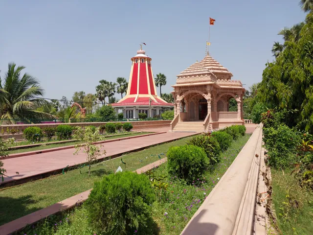 Kuppa (Gupha Where Sadguru Maharshi Mehi Had Doing Dhyan Yog )