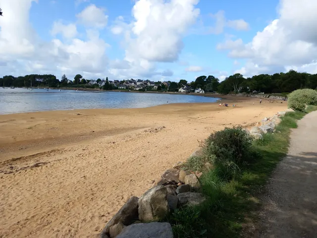 Beach Of Locmiquel