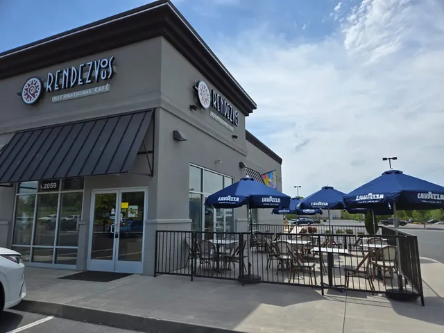 Rendezvous International Café
