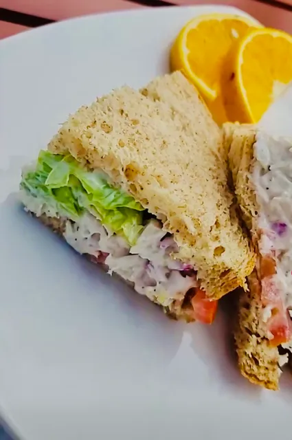 Boozy Bean Cafe and Restaurant