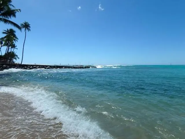 Kaimana Beach