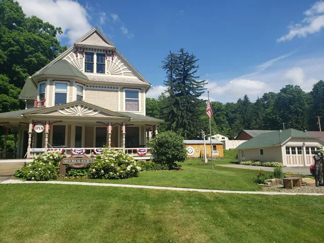 Forest County Historical Society