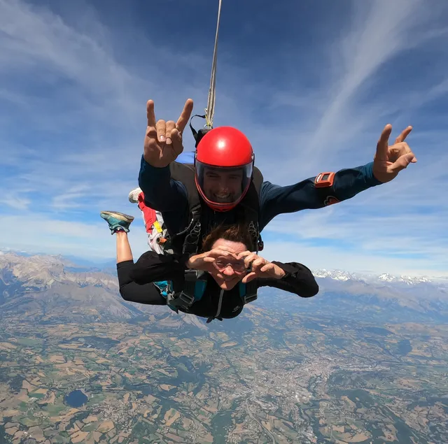 Tallard Parachutisme