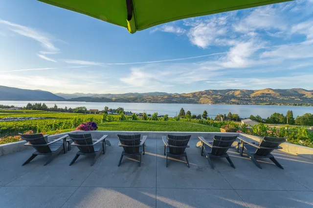 LARC HILL VINEYARD RANCH