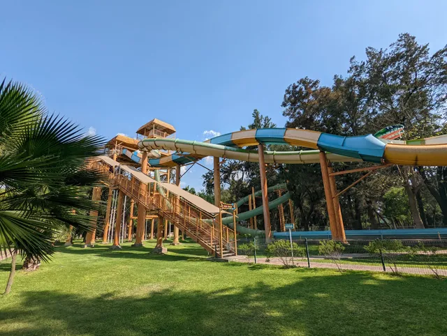 Agua Caliente Parque Acuático