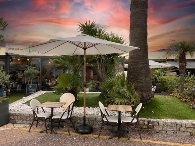 People Restaurant - Music - Bar - Saint-Laurent-du-Var