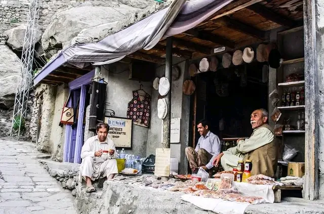 Karimabad Bazar