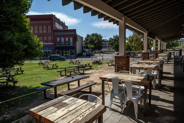 Bull McCabe's Irish Pub with the TanDurm Kitchen