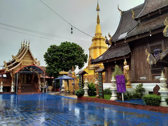 Wat San Khayom