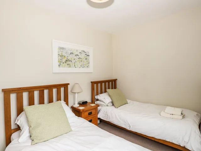 The Mews, Field Foot