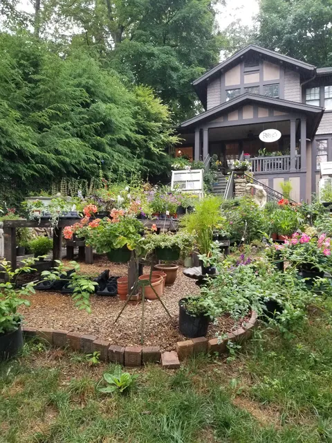 Rose's Garden Shop
