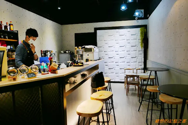 墨門珈琲 Moment Coffee (內用時間到18:30)