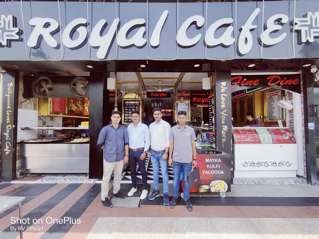 Domino's Pizza | Uttam Palace, Sapru Marg