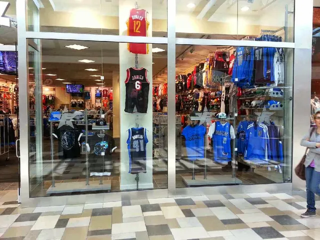 Fanzz Sports Apparel - Hurst