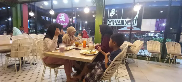 Solaria - Naga Swalayan Hankam