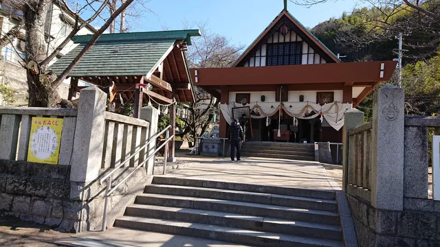 Takahi Shrine