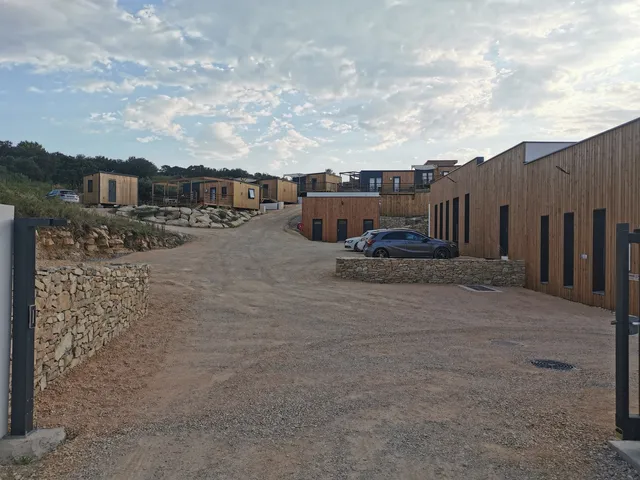 Camping les lodges du lagon