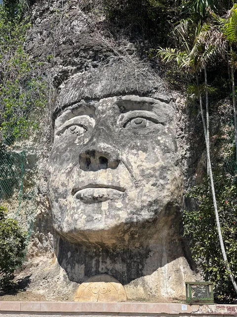Mabodamaca Sculpture