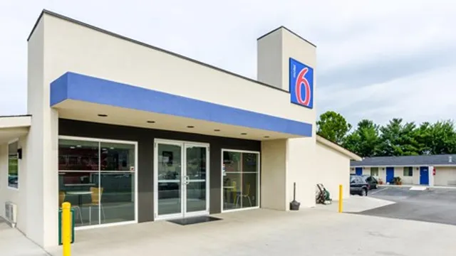 Motel 6 Troutville, VA