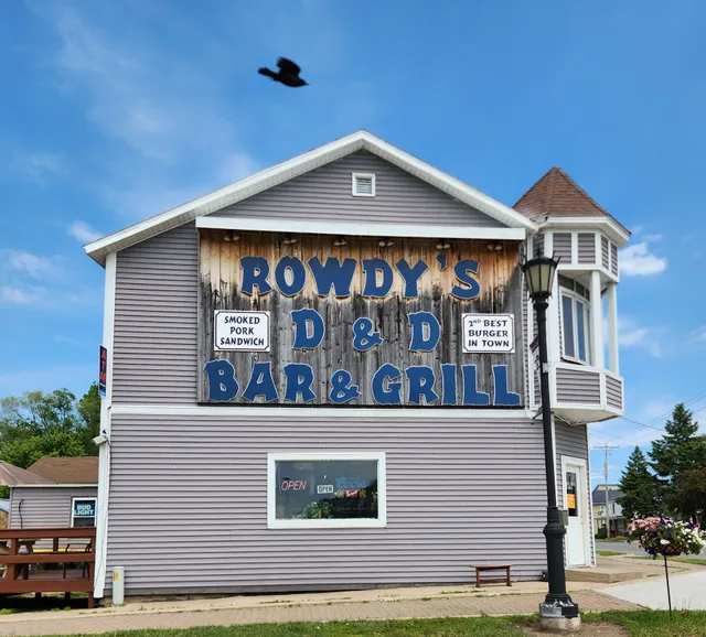 Rowdy's D & D Bar & Grill