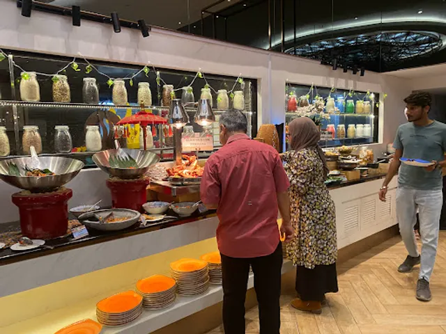 The Munch (Ames Hotel)