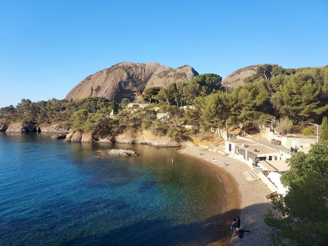 Plage de la calanque du Mugel