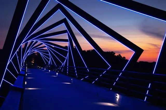 High Trestle Trail Bridge
