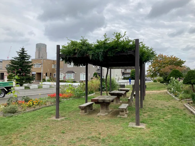 Nopporogawa Ryokuchi Park