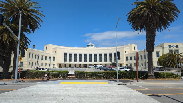 Treasure Island Museum