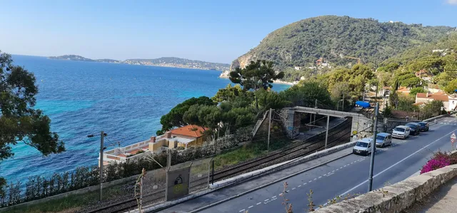 Plage naturiste d'Èze
